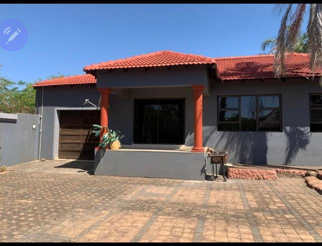 3 bed property to rent in SILVERTON